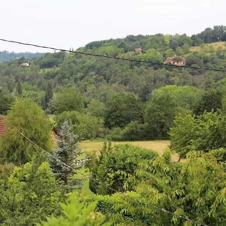 Дом отдыха Maison Perigourdine Restauree Avec Jardin Et Terrasse A Belves - Fr-1-616-86 *